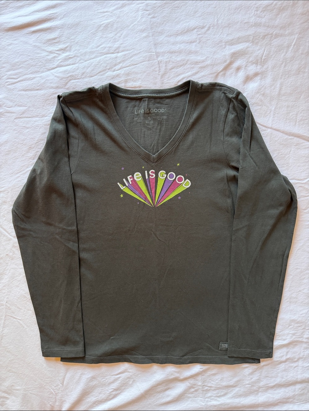 Life Is Good Grey Long-Sleeve V-Neck Tee with Colorful Graphic